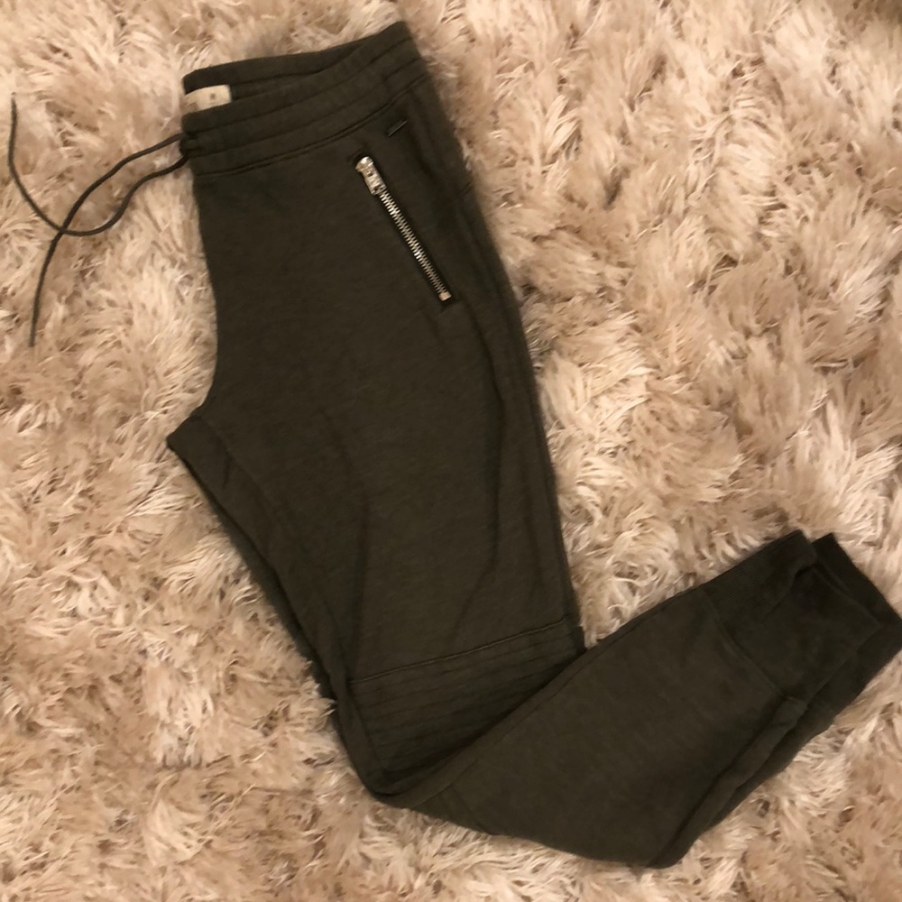 Hollister Pants